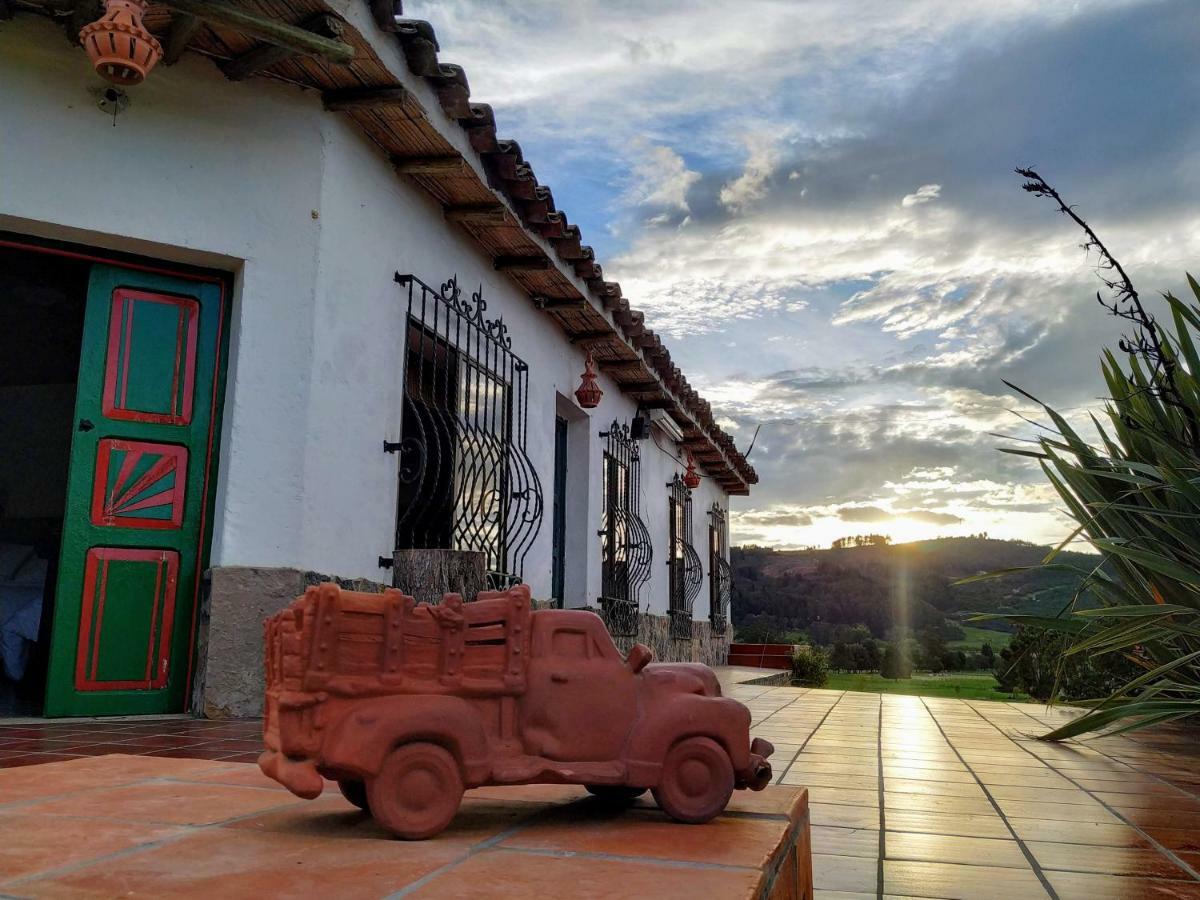 Cabanas & Glamping De Ruana Por Boyaca Пайпа Екстериор снимка